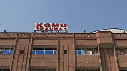 Server Down at KGMU Trauma Center in Lucknow Patients and Caregivers Face Hardships