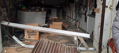 disbalance car entered in shop