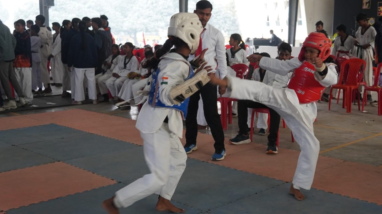 Ayush won gold on the first day of Taekwondo