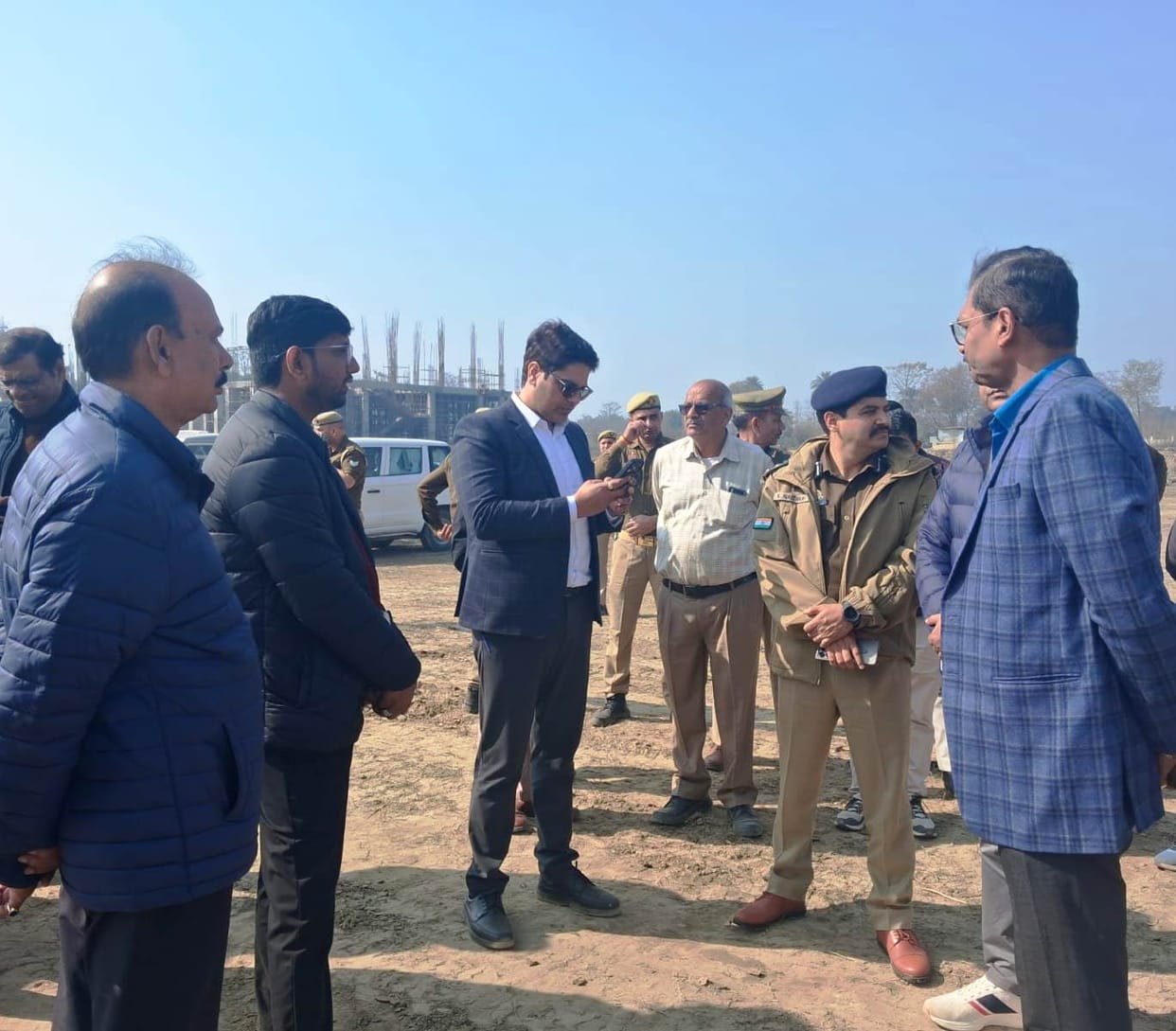 Chief Minister's arrival in Meerut today, officials took stock of security arrangements