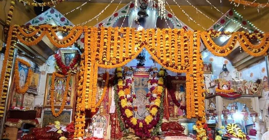 Darshan of the decoration tableau of Mother Siddhidatri