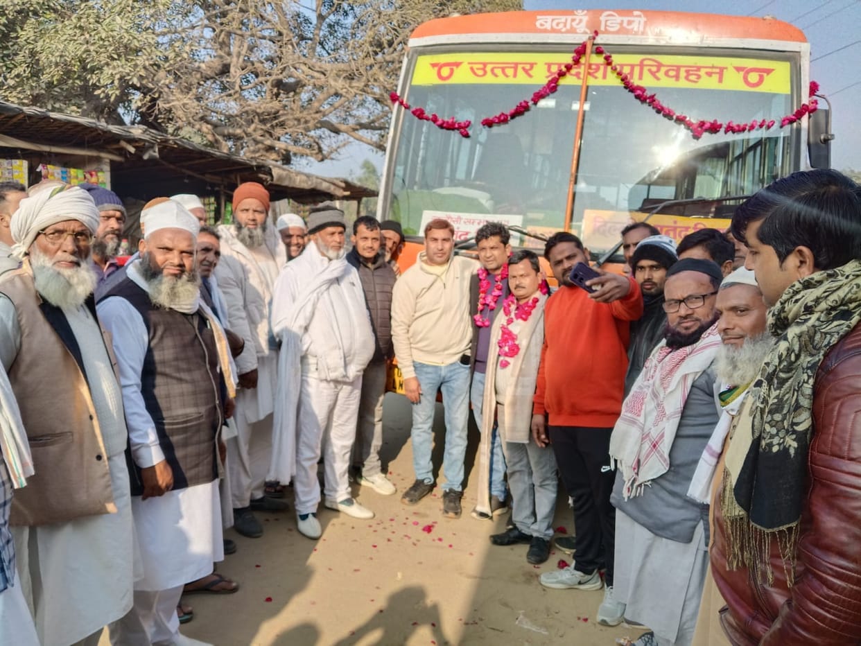 Anand Vihar bus service extended to Lakshmipur, operations have begun.