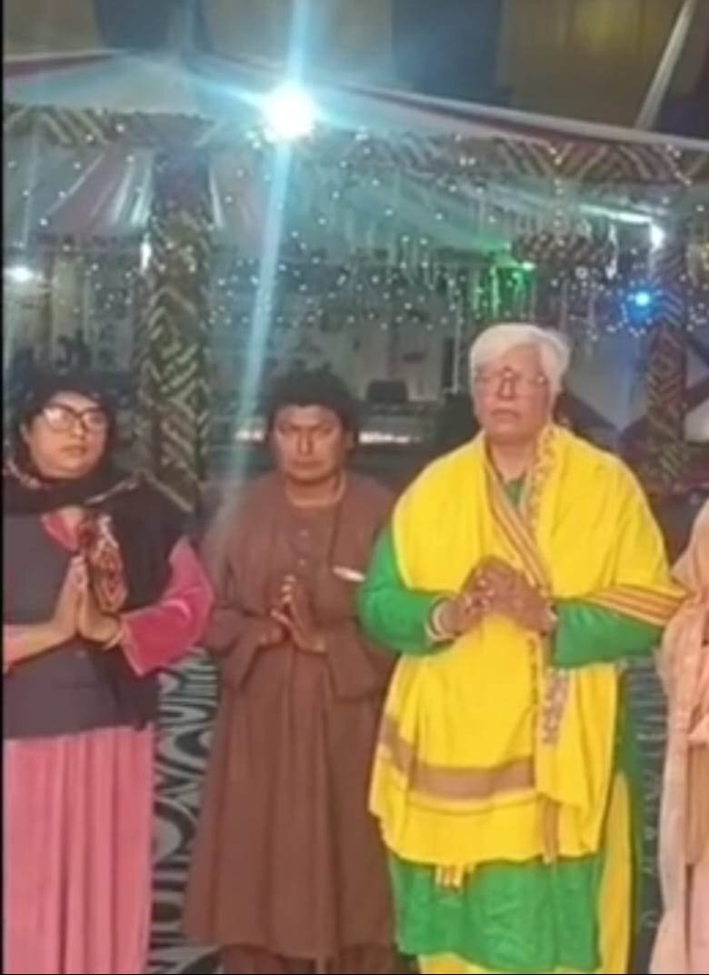 बांदीकुई में किन्नर महासम्मेलन शुरू