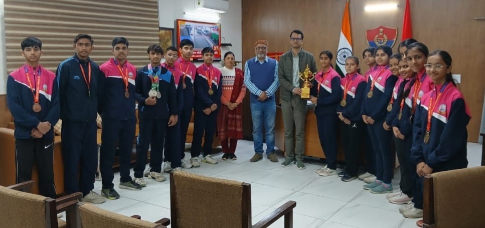 SP honored the medal winning players