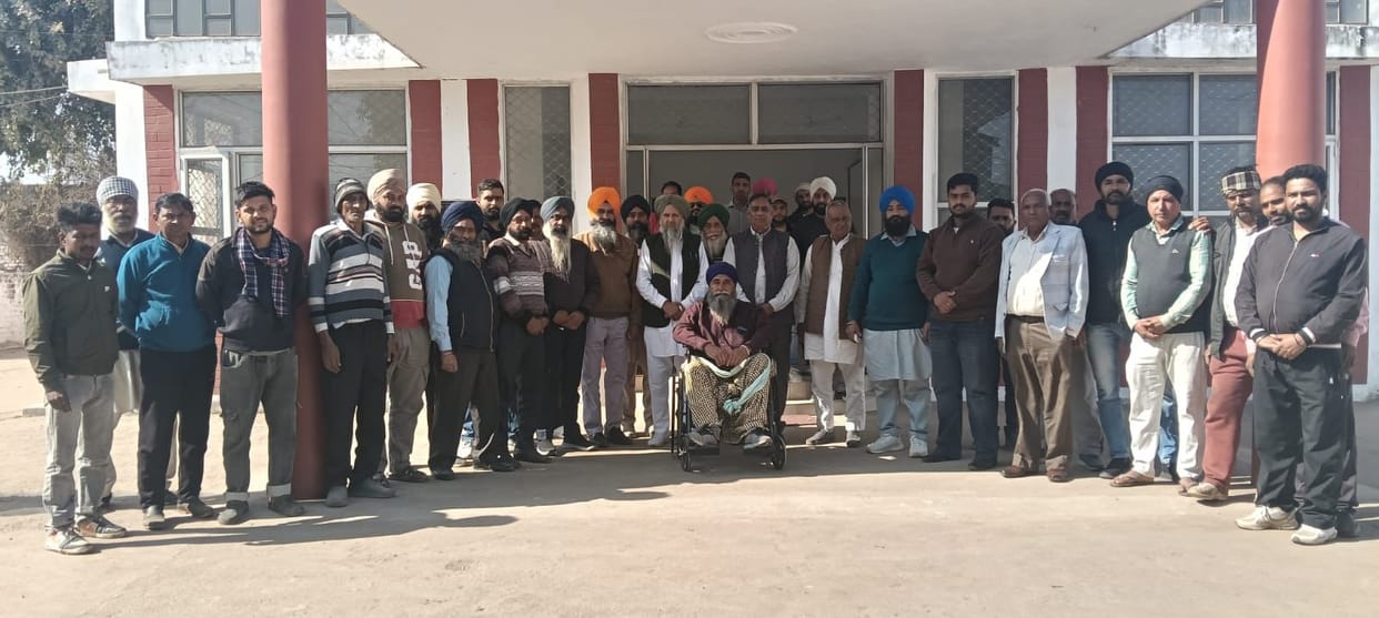 Farmers raise their voice against the paddy scam and rising inflation; will protest on 27th