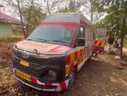 Teak instead of patients in 108 ambulance smuggling busted in Narsinghpur  6 arrested