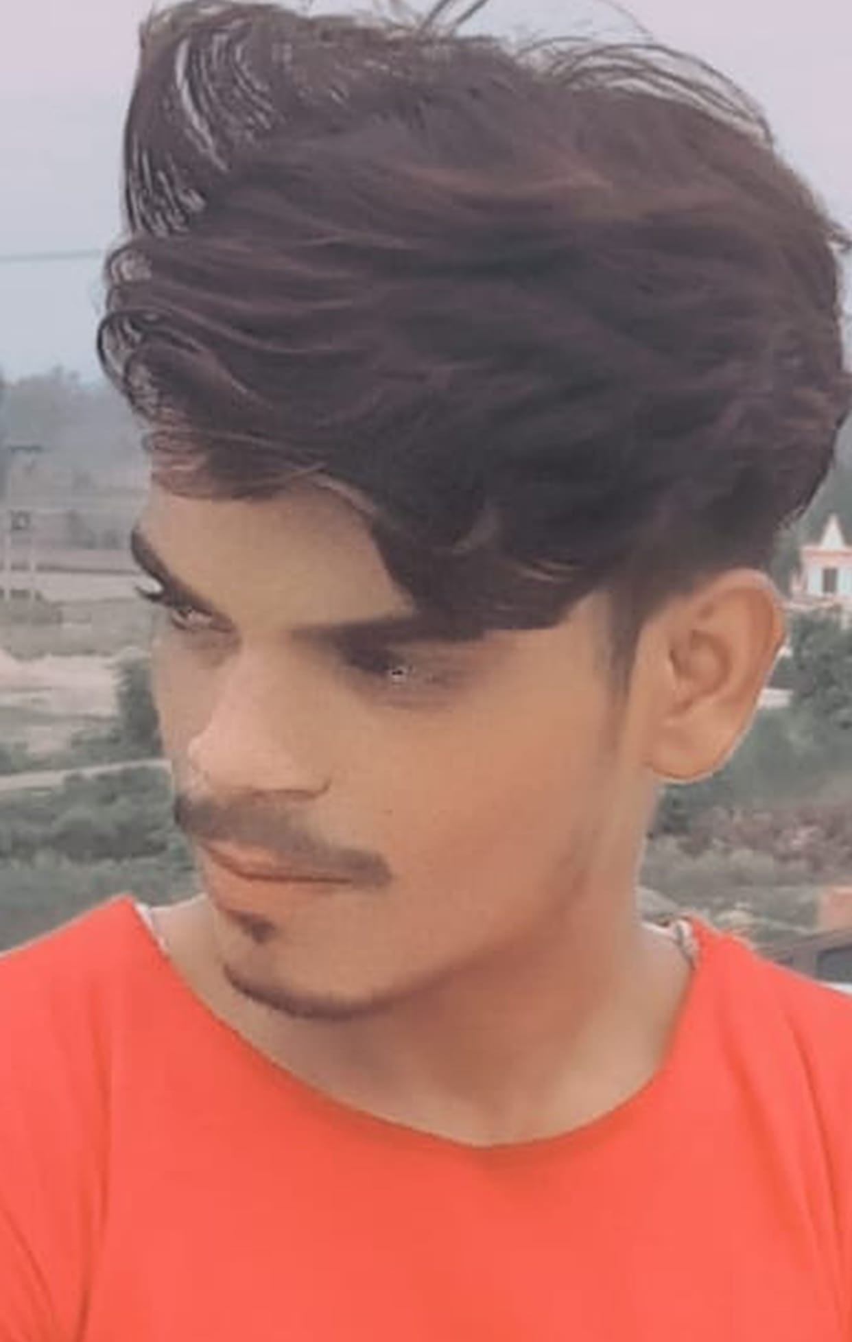 A young hawker died in a road accident