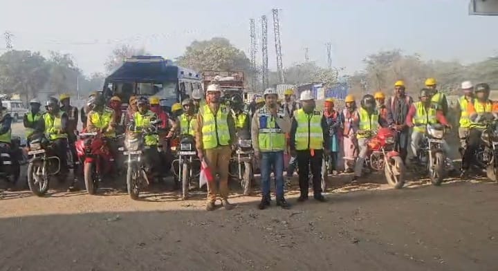 A bike awareness rally was organized to raise awareness among drivers.