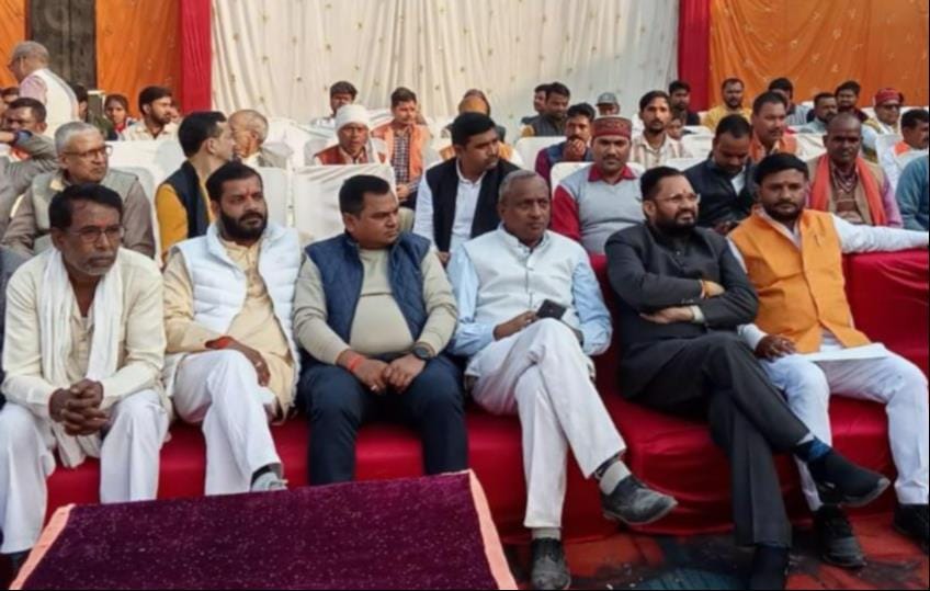Youth should remain firm towards religion: Mansi