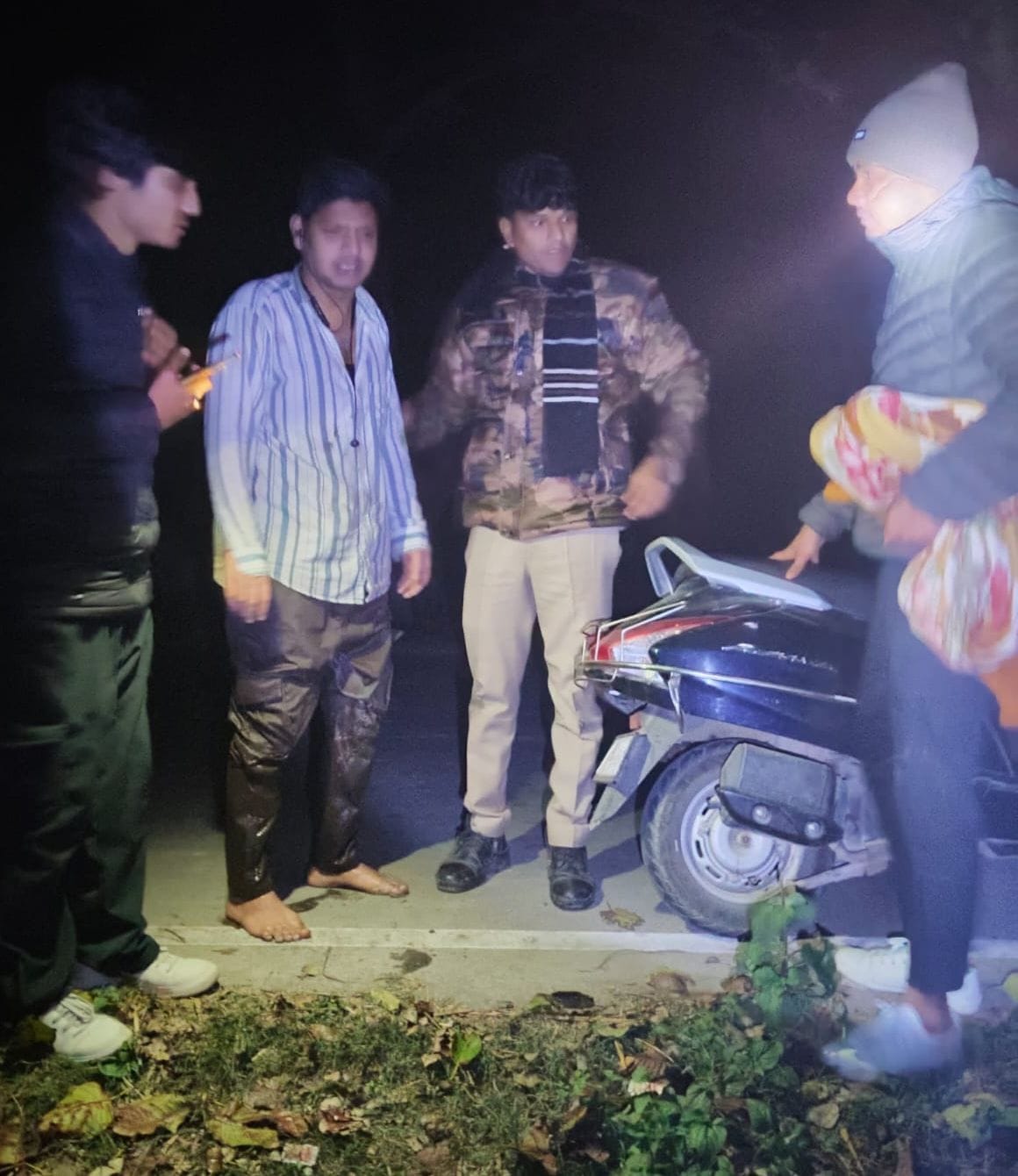 Bike rider looking at Google Maps falls into a well, rescued by policemen