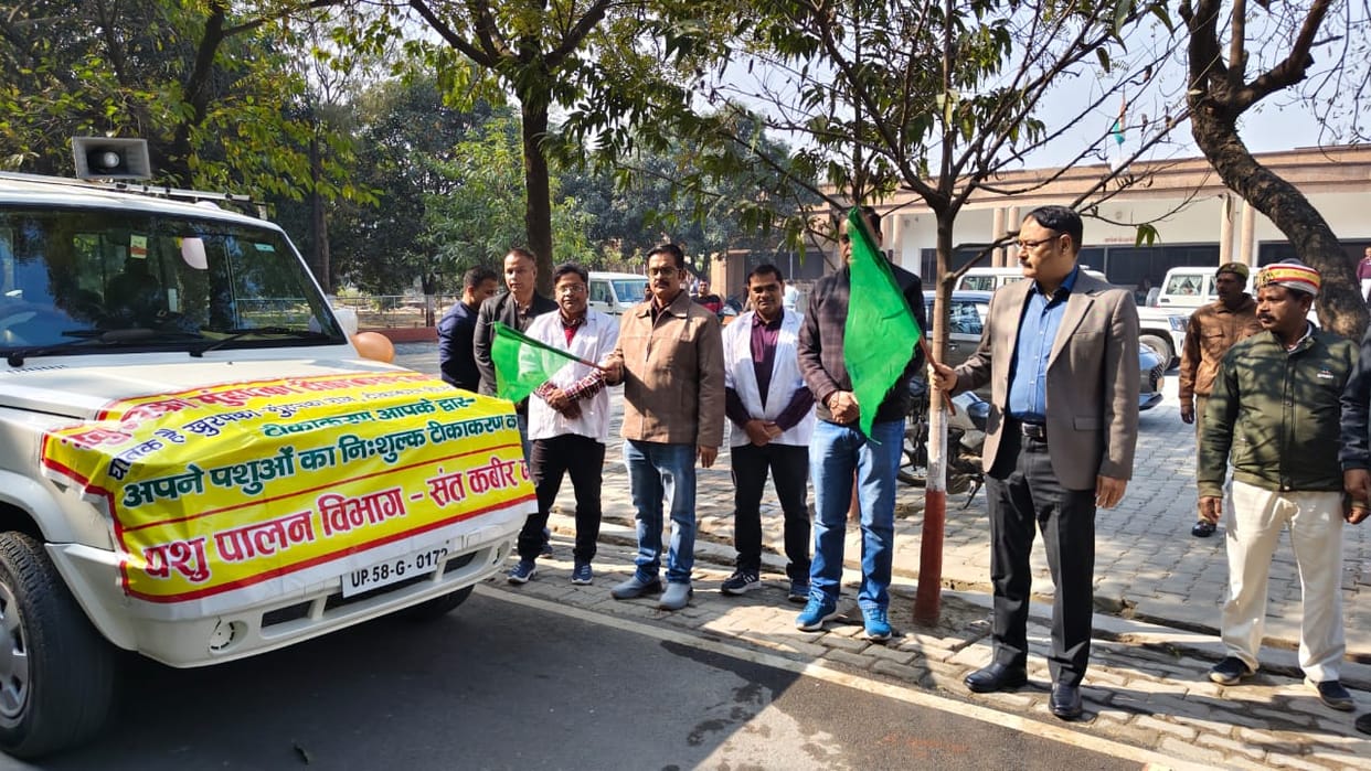 Vaccination vehicle leaves to protect animals from disease