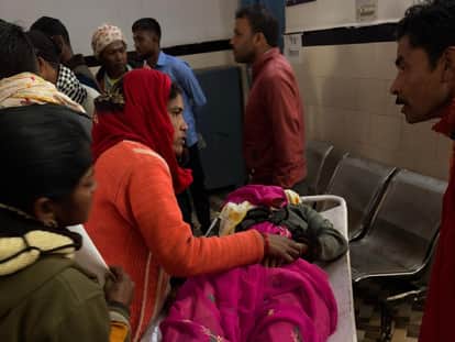 Tragic Road Accident on NH-30 in Mandla, One Biker Killed, Two Women Seriously Injured