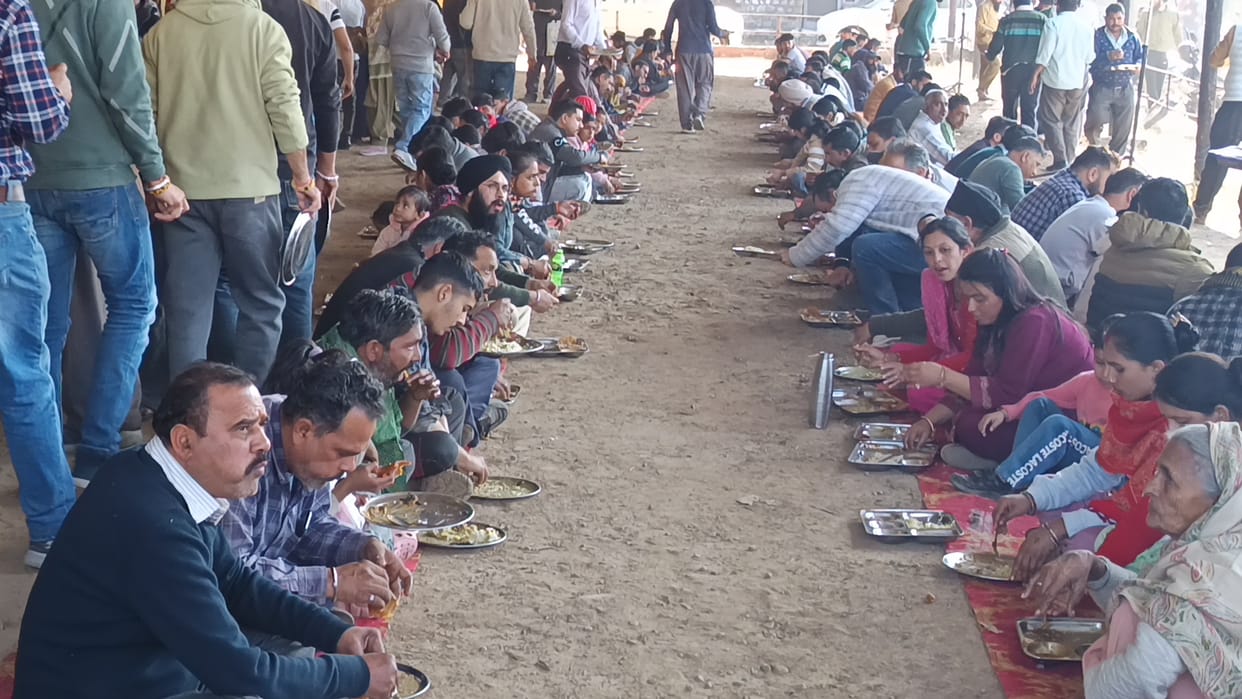 Bhandara staged by HRTC workers in Nalagarh