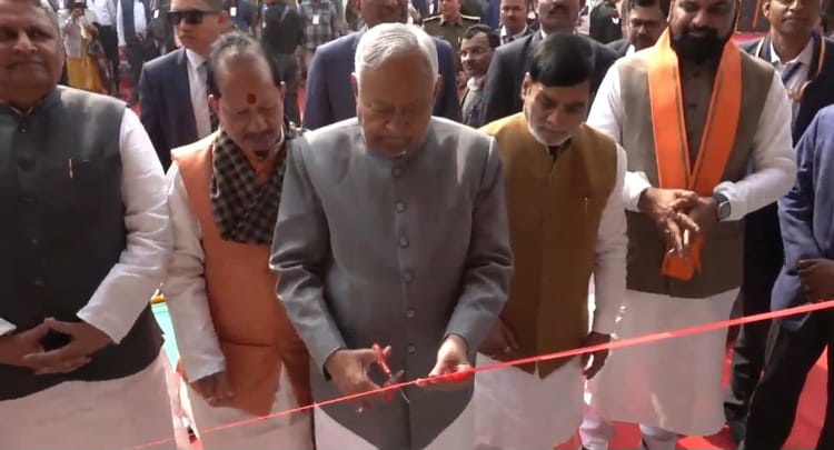 Bihar News: 850 करोड़ की योजनाओं की सीएम नीतीश ने दी सौगात, मुजफ्फरपुर प्रवास के दौरान दिया बड़ा तोहफा