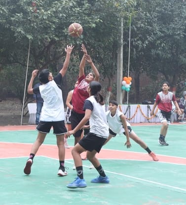 UTD MDU defeated Arya College, Panipat in the state-level basketball competition.