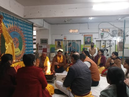 Vasant Panchami was celebrated with great pomp in all the schools of Bal Nikunj.