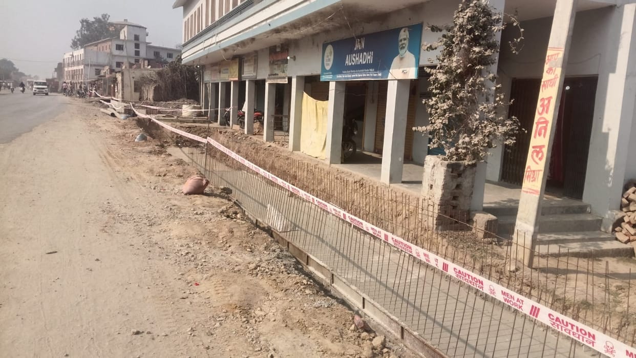 Vigilance: Barricades are being erected in front of potholes