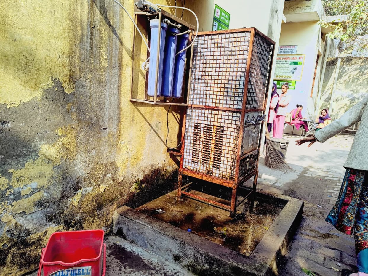 Fear of electric shock from water cooler at Dabua Colony health center