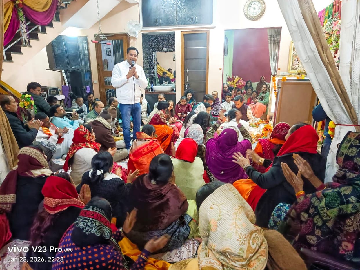 The committee organized a prayer ceremony for Goddess Mata Rani.