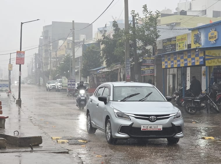 Rain breaks the rising mercury, maximum temperature drops by 7 degrees