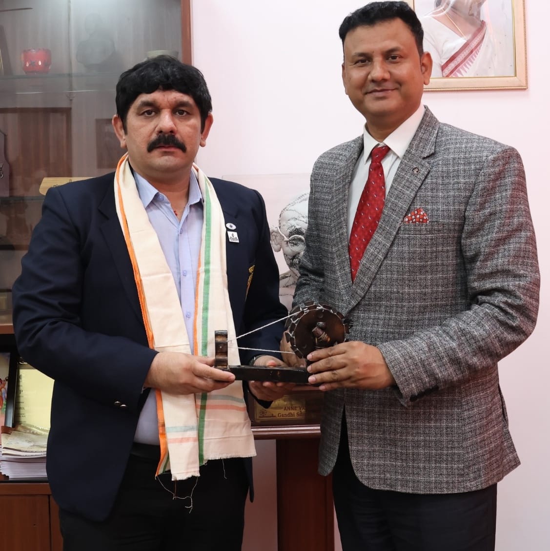 ACP Dr. Pradeep Khatri honored with Gandhi Smriti and Darshan Samman