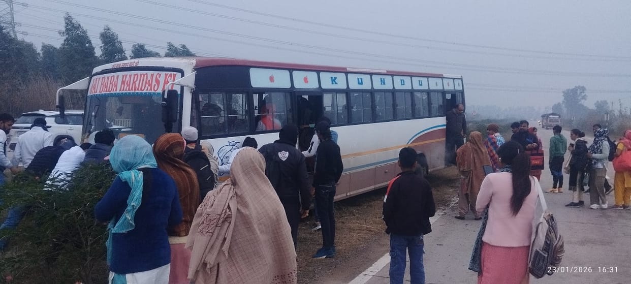 In an attempt to avoid an accident, the bus climbed onto the divider, and a nilgai (blue bull) was killed in the collision.In an attempt to avoid an accident, the bus climbed onto the divider, and a nilgai (blue bull) was killed in the collision.