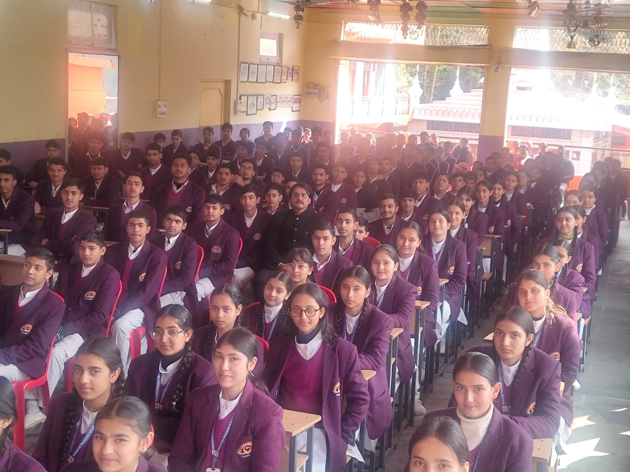 Students were informed about the constitutional rights of girls.