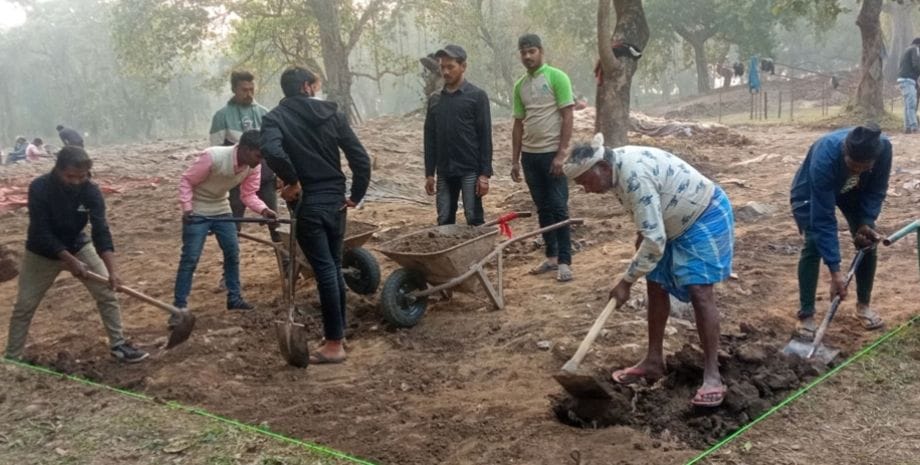 Siddharthnagar News : Search for proof of inclusion in World Heritage List, excavation resumes