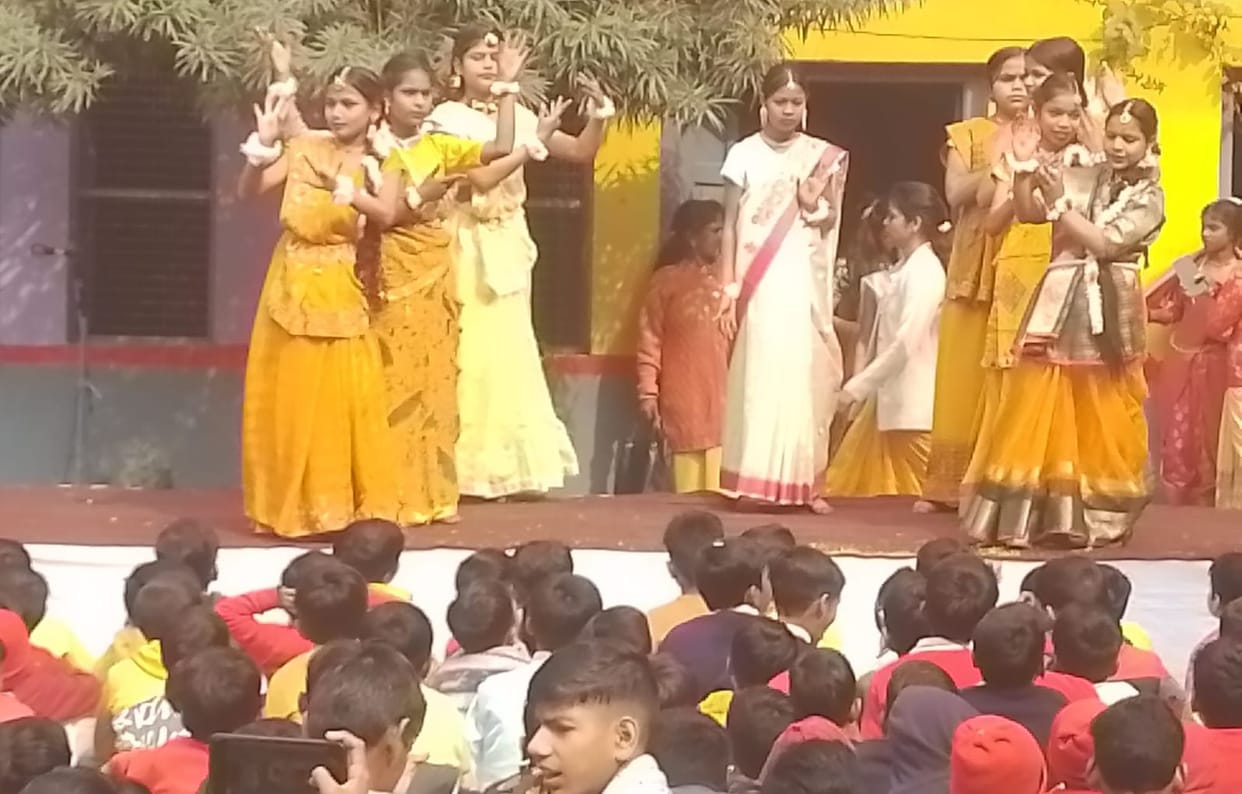 Vasant Panchami was celebrated with havan and prayers.