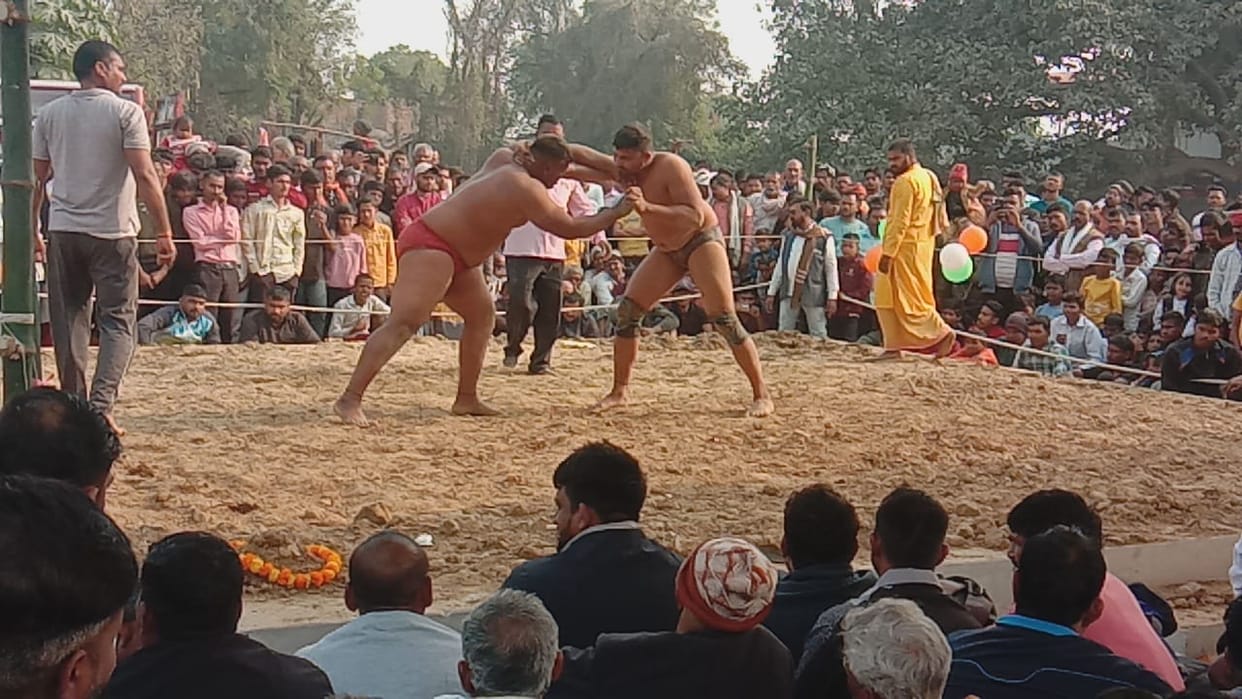 Dangal: Haryana's Monika defeated Gorakhpur's Khushi