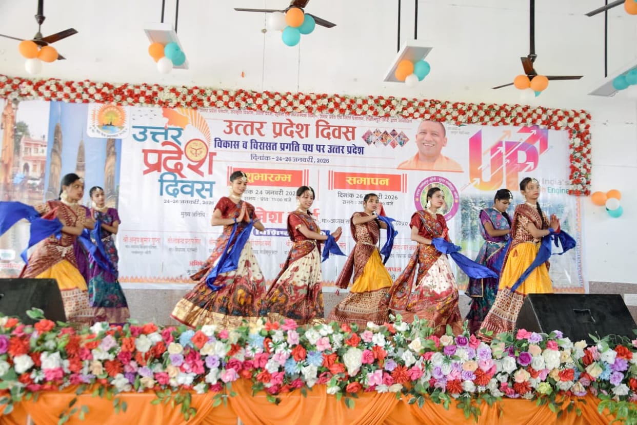 Cultural programs captivated the audience, glimpses of the schemes were seen at the stalls