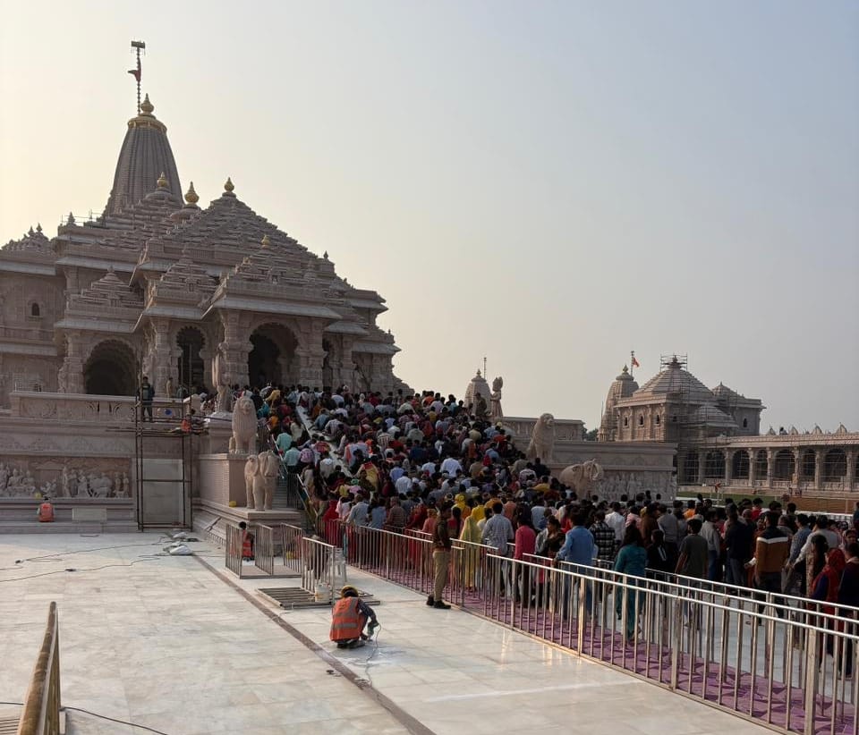 Three lakh devotees visited Ram Lalla