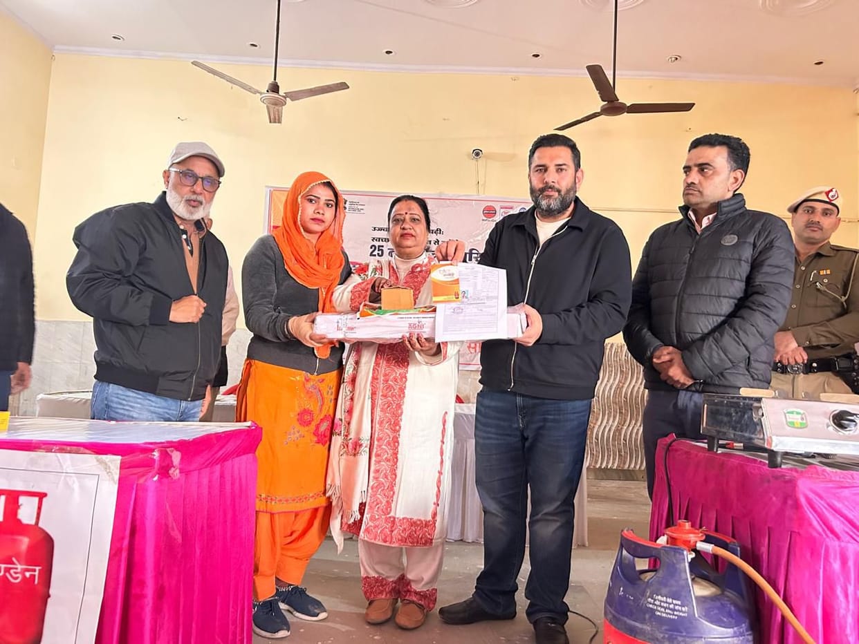 Free gas connections distributed to 100 women