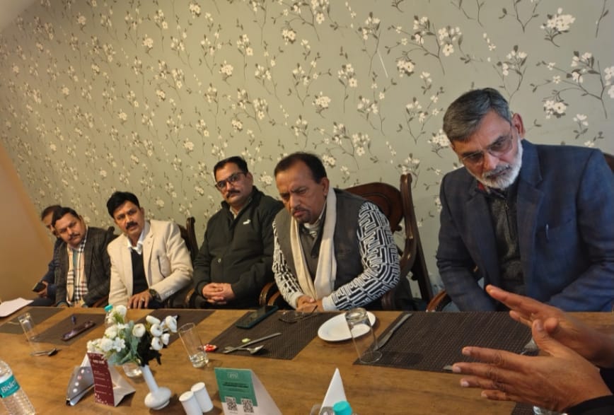 Nalagarh Industries Association expressed concern over the condition of the four-lane road.