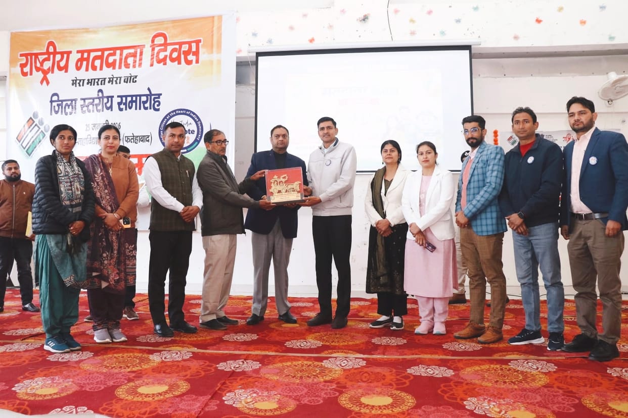 Best BLO Amandeep, Ramniwas, Madanlal honored