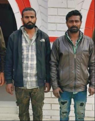 Two gangsters carrying a reward of 25,000 rupees arrested