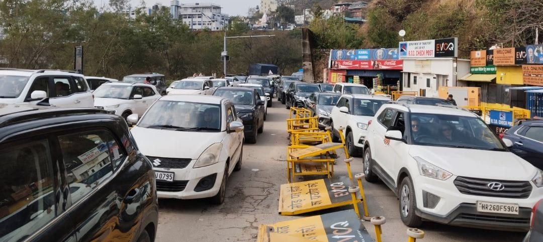 Chail and Kasauli hotels are 100% packed on weekends