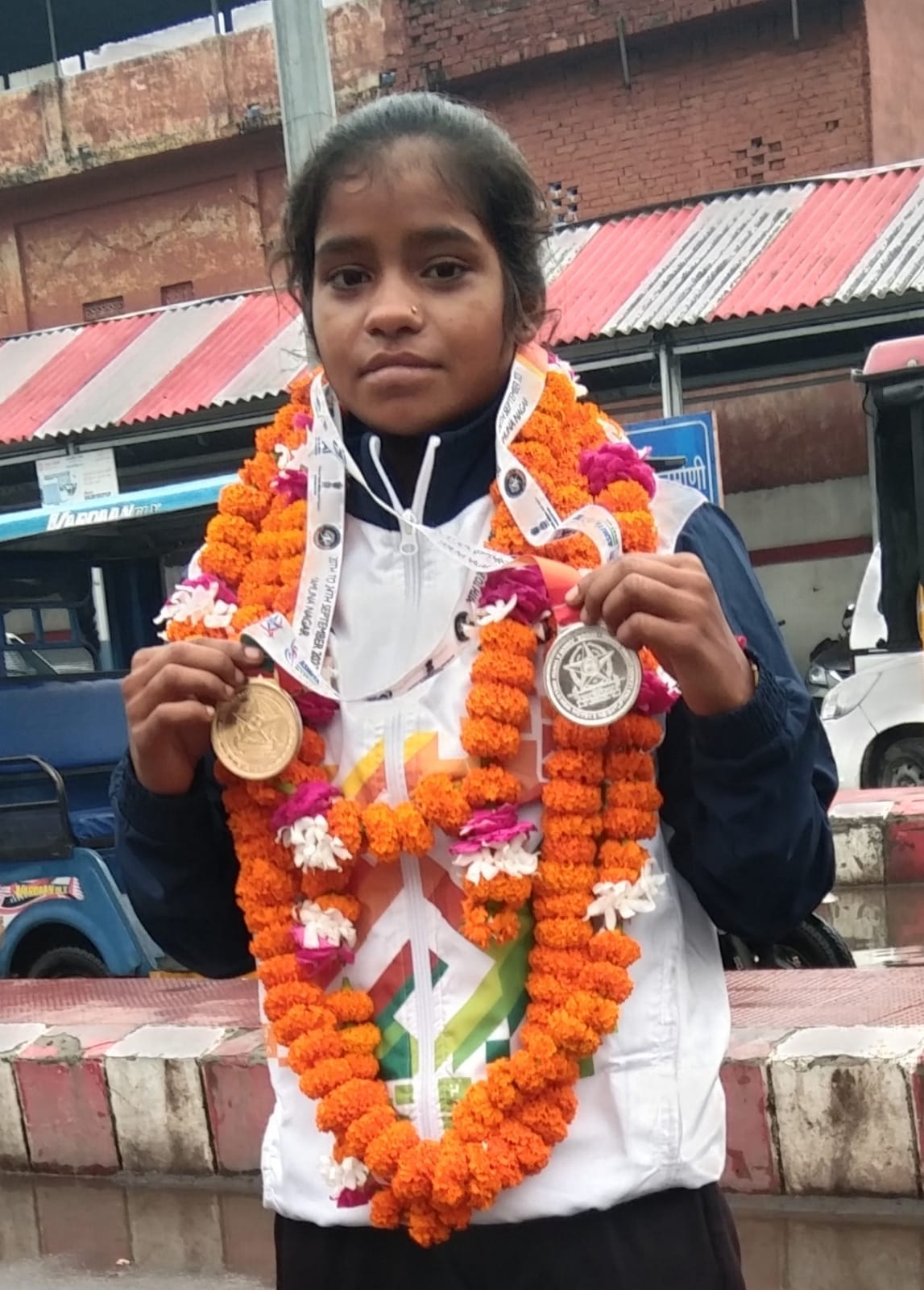 Roli will participate in the Zonal University Weightlifting Competition.