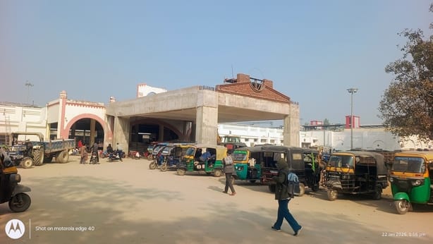 The station is being developed, clock room facility will be available.