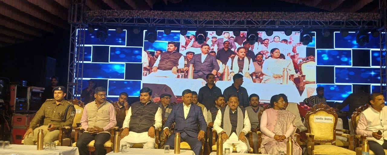 सतना पहुंचे डिप्टी सीएम।