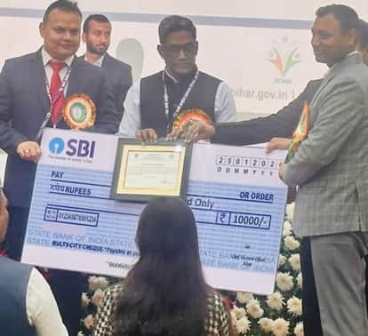 SDO Dilip Kumar was honored