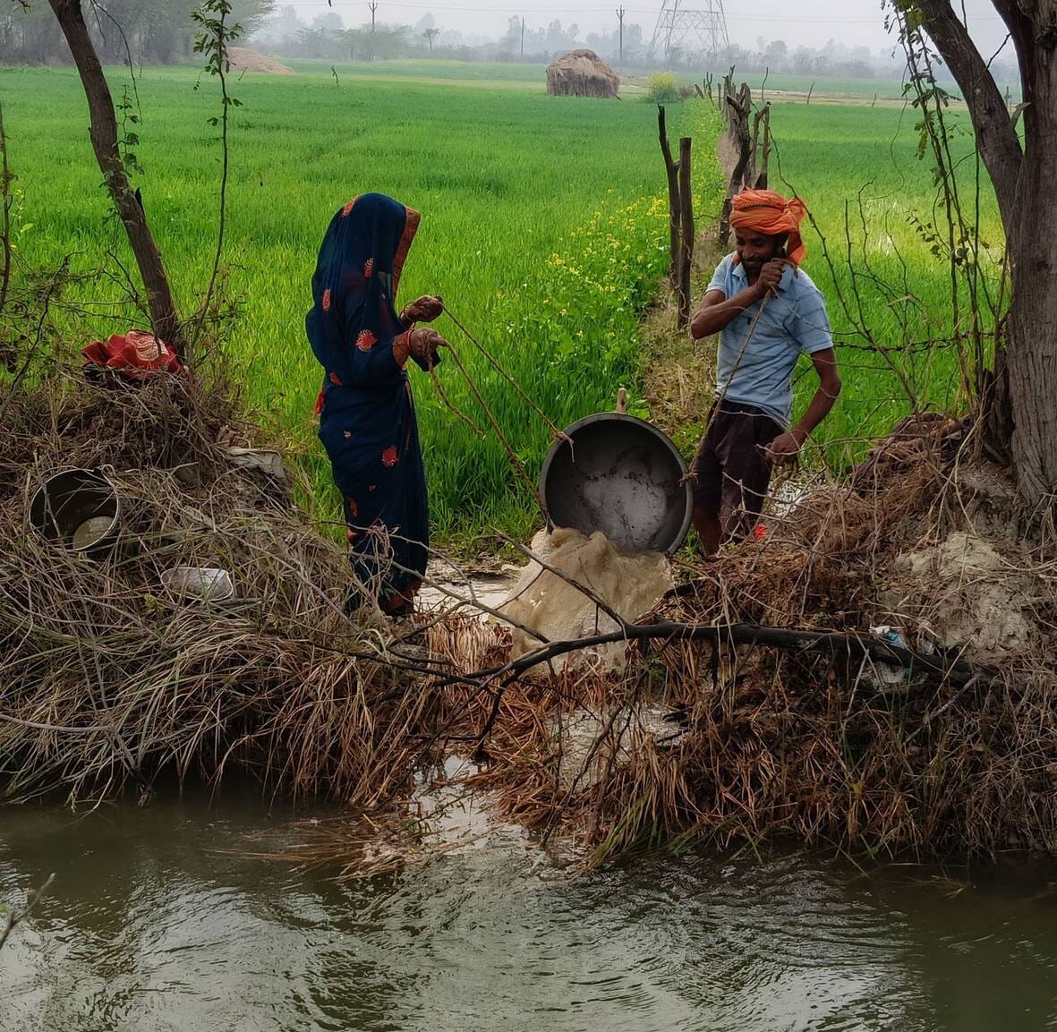 Minor overflows, 500 bighas of crops submerged