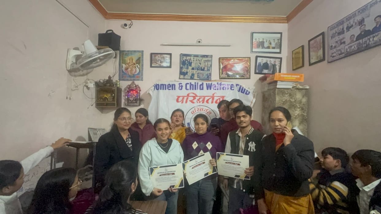Etah: Gave success mantras to the candidates, boosted the morale of the children