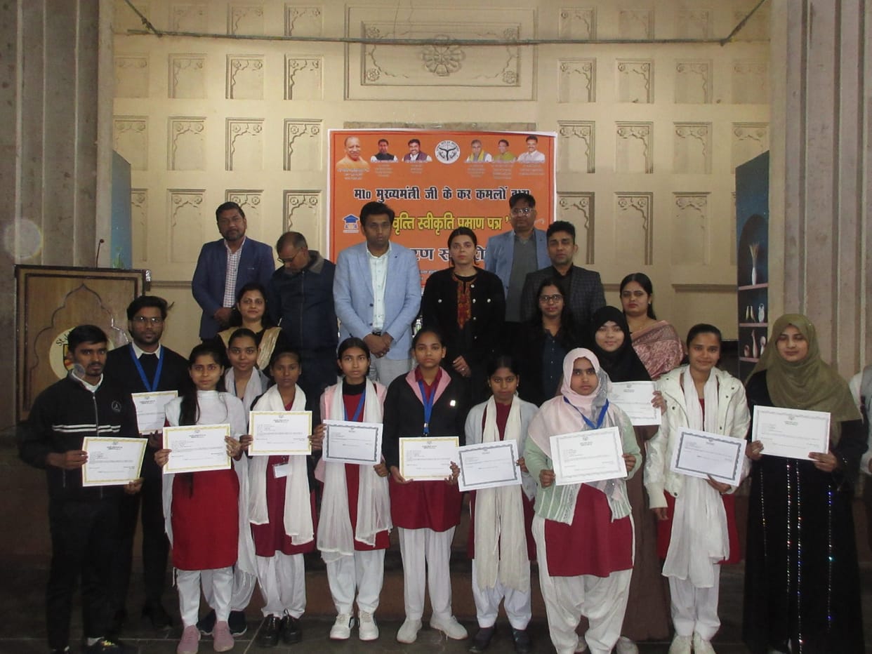 Scholarship worth Rs 25 crore reached the accounts of students.