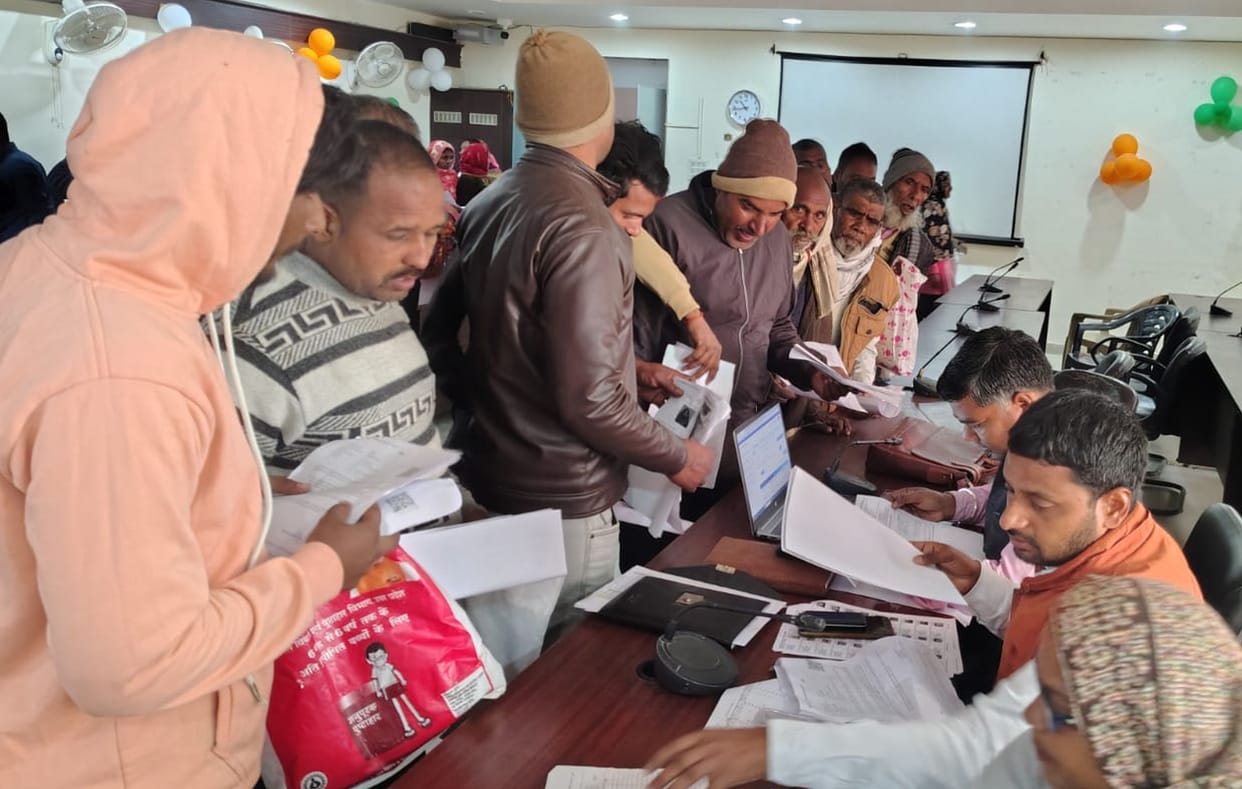 Voters arrived with certificates