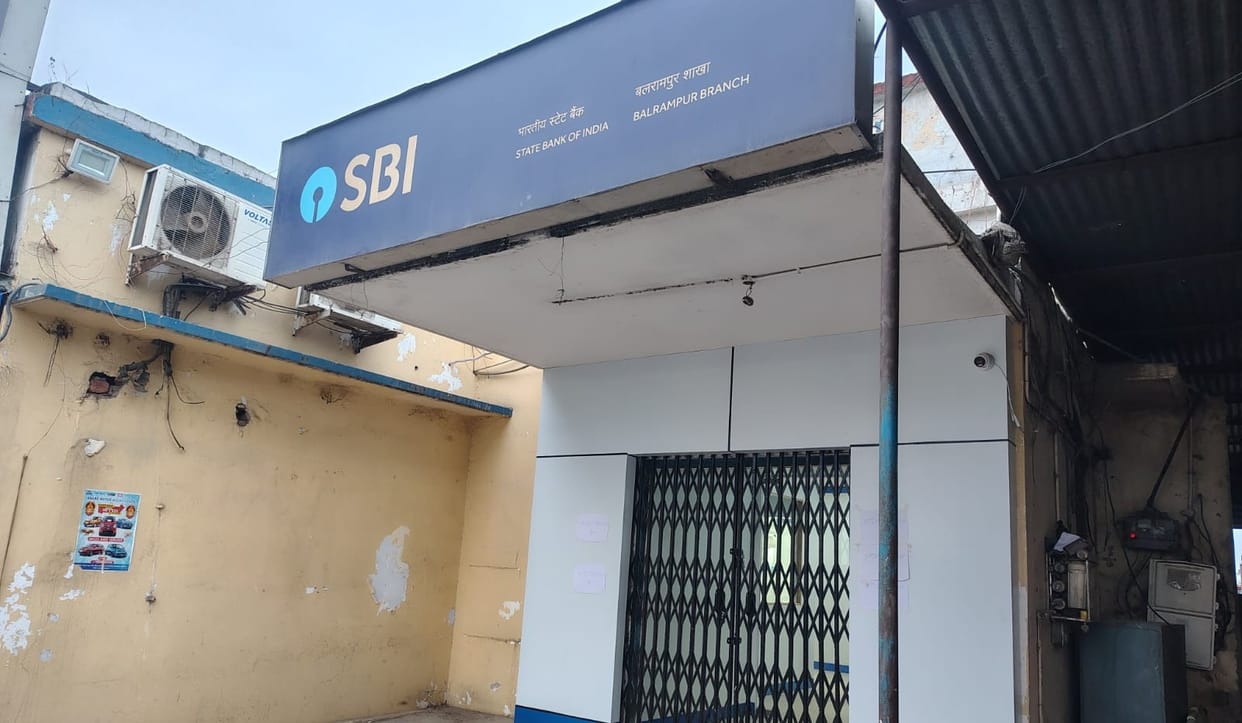 Bank strike, 2 billion rupees worth of transactions affected