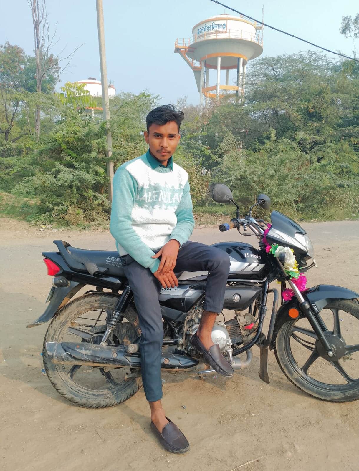 फोटो - 05 मृतक अभय राज की फाइल फोटो।