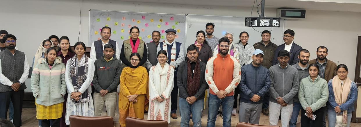 Literary topics were discussed in HKV