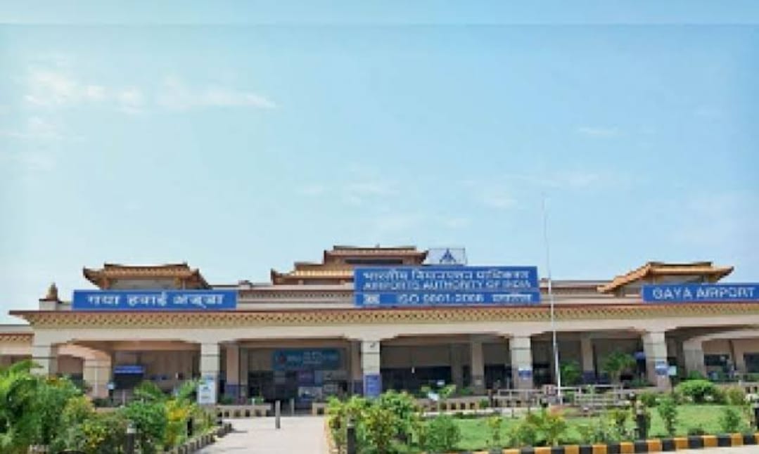 Bihar News: 25 kg drugs hidden in toys seized at airport, five including two women arrested