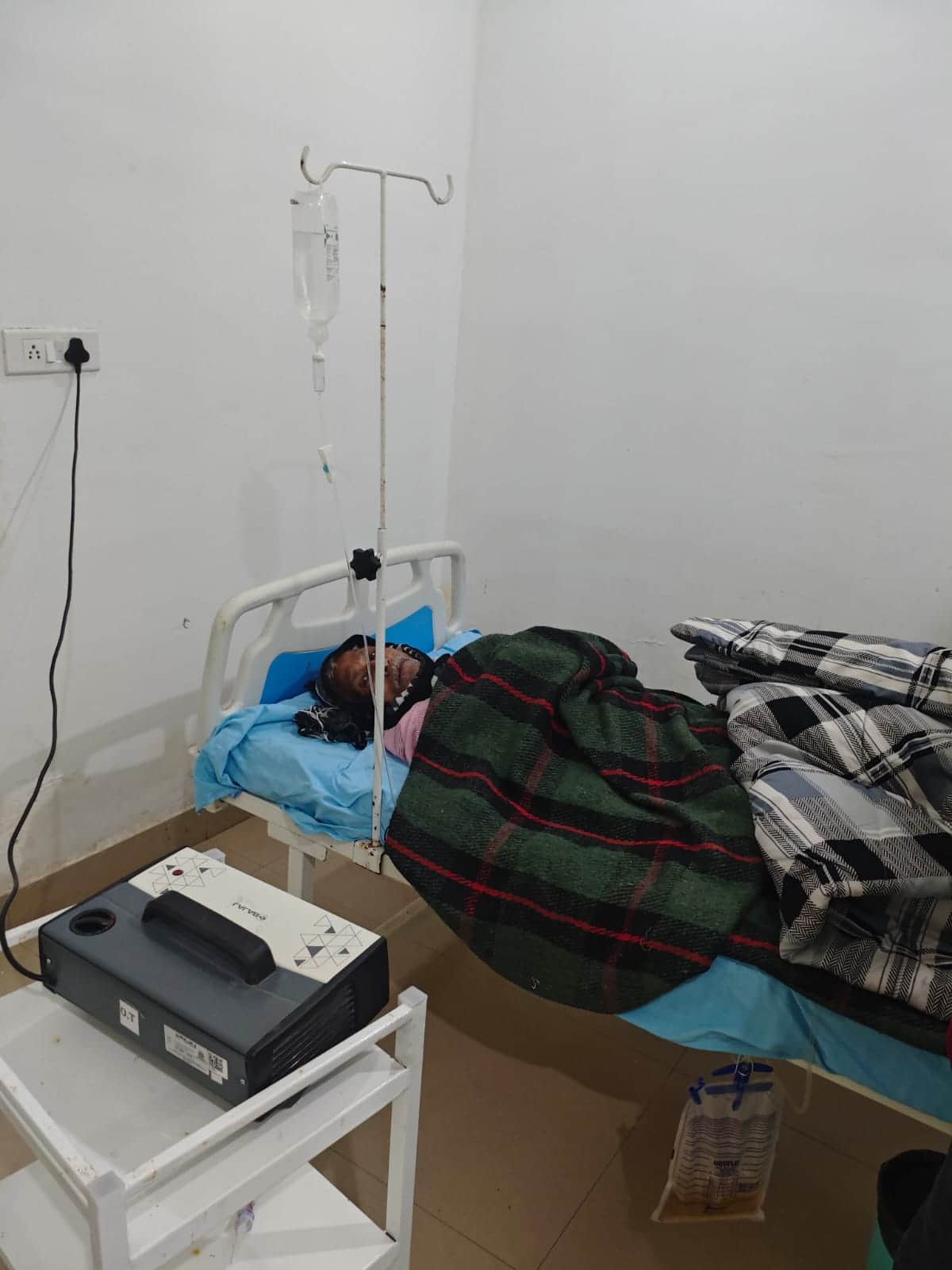 घायल अस्पताल में भर्ती